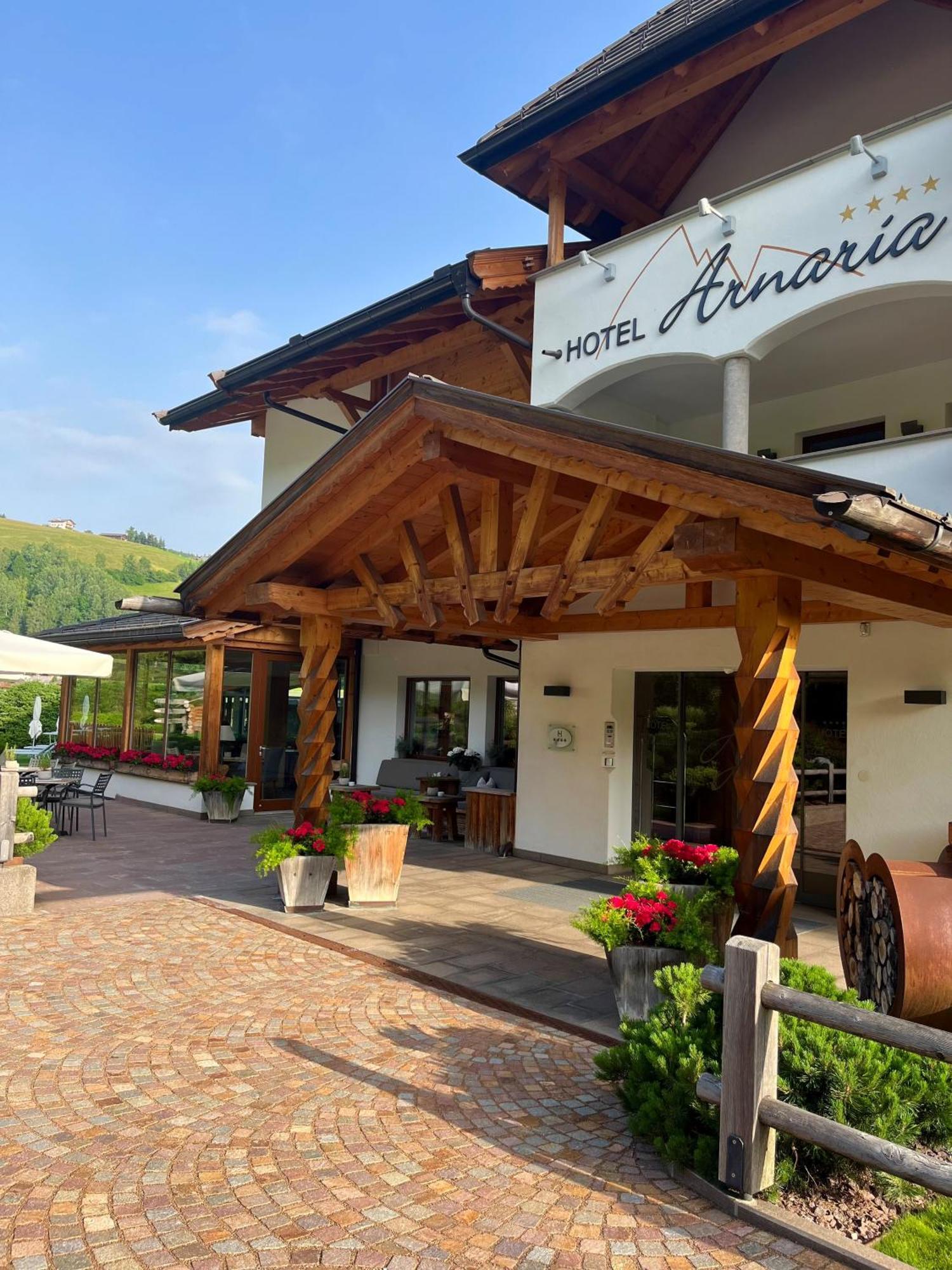 Hotel Arnaria Ortisei Zewnętrze zdjęcie