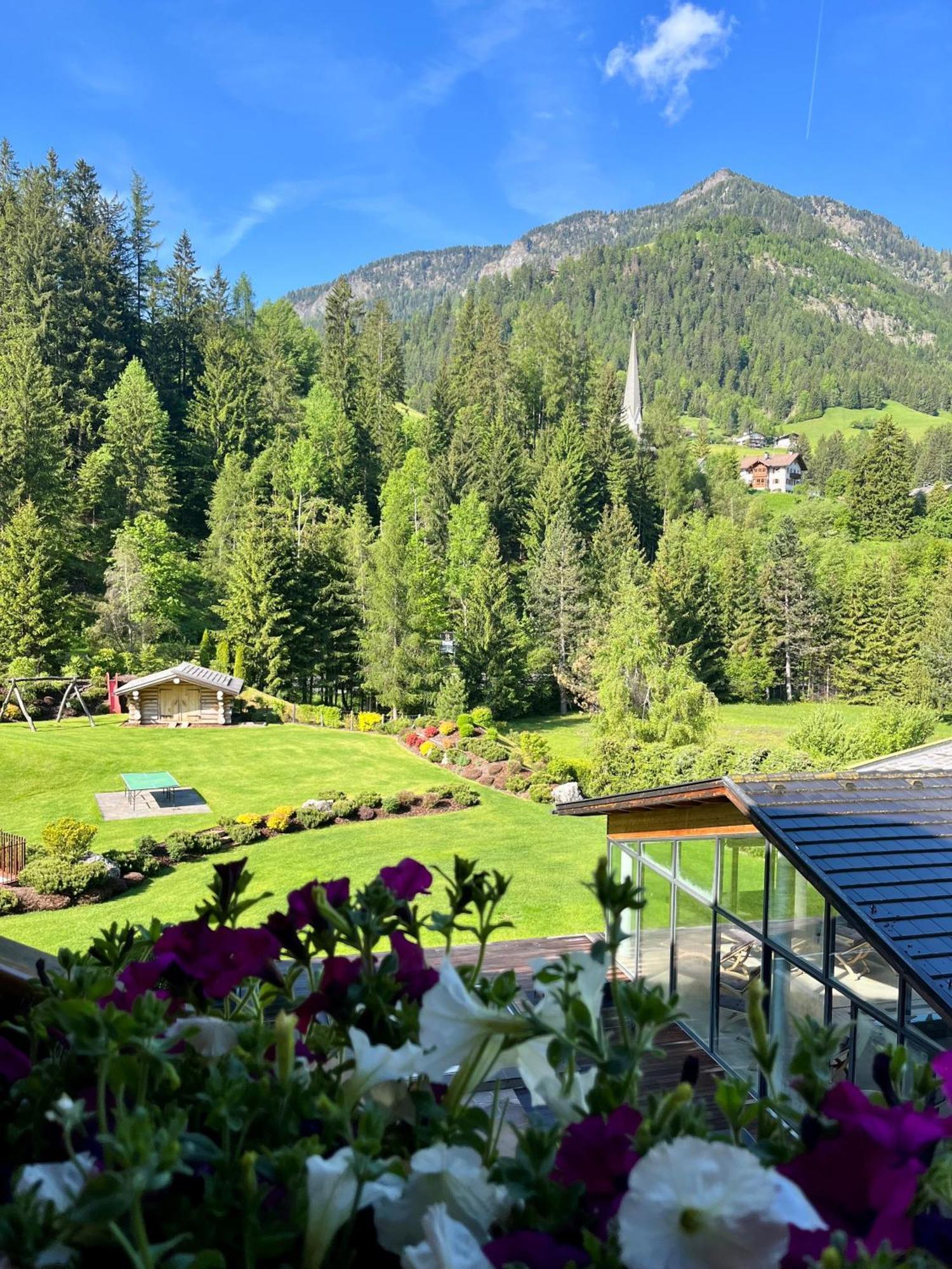 Hotel Arnaria Ortisei Zewnętrze zdjęcie